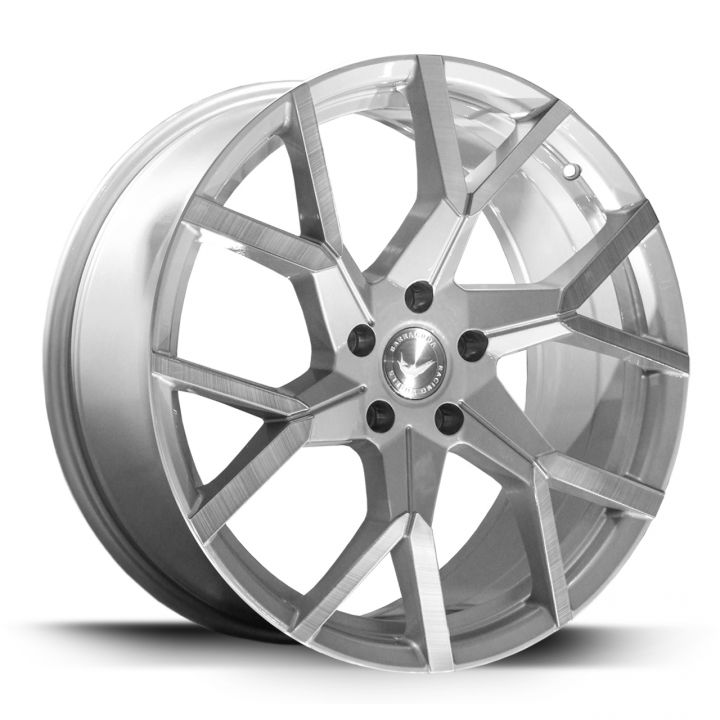 Barracuda<br>Tzunamee Evo - Silver Brushed (18x8)