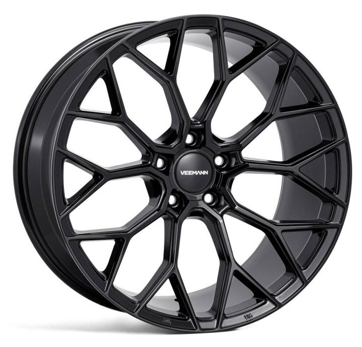 Veemann<br>V-FS66 - Gloss Black (18x8)